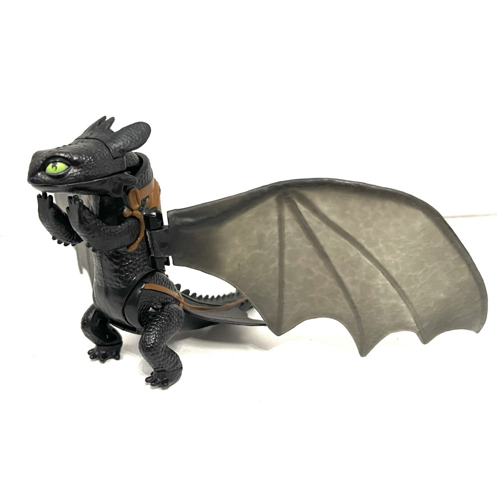 2014 DWA How to Train Your Dragon Toothless Figure Lunge Attack Snaps Jaws Lunge